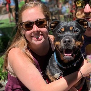 Meet your Posher, Laura